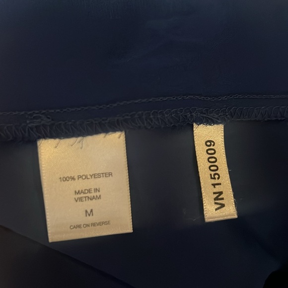 NWT Royal Blue & Black Long Sleeve Blouse! - Picture 16 of 16